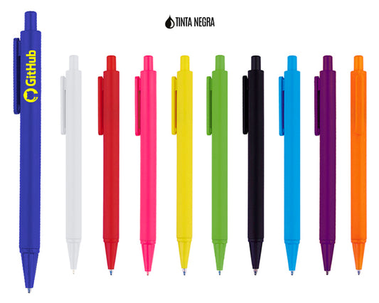 200 piezas | Bolígrafo de plástico de tinta negra con cuerpo en color. Mecanismo de click, con logo impreso